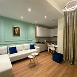 Central Apartment With Balcony Apartment